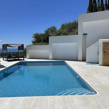 Casa Vida, Your With Panoramic Sea Views In Moraira. Villa *