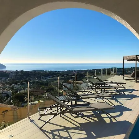 Casa Vida, Your With Panoramic Sea Views In Moraira. Villa *